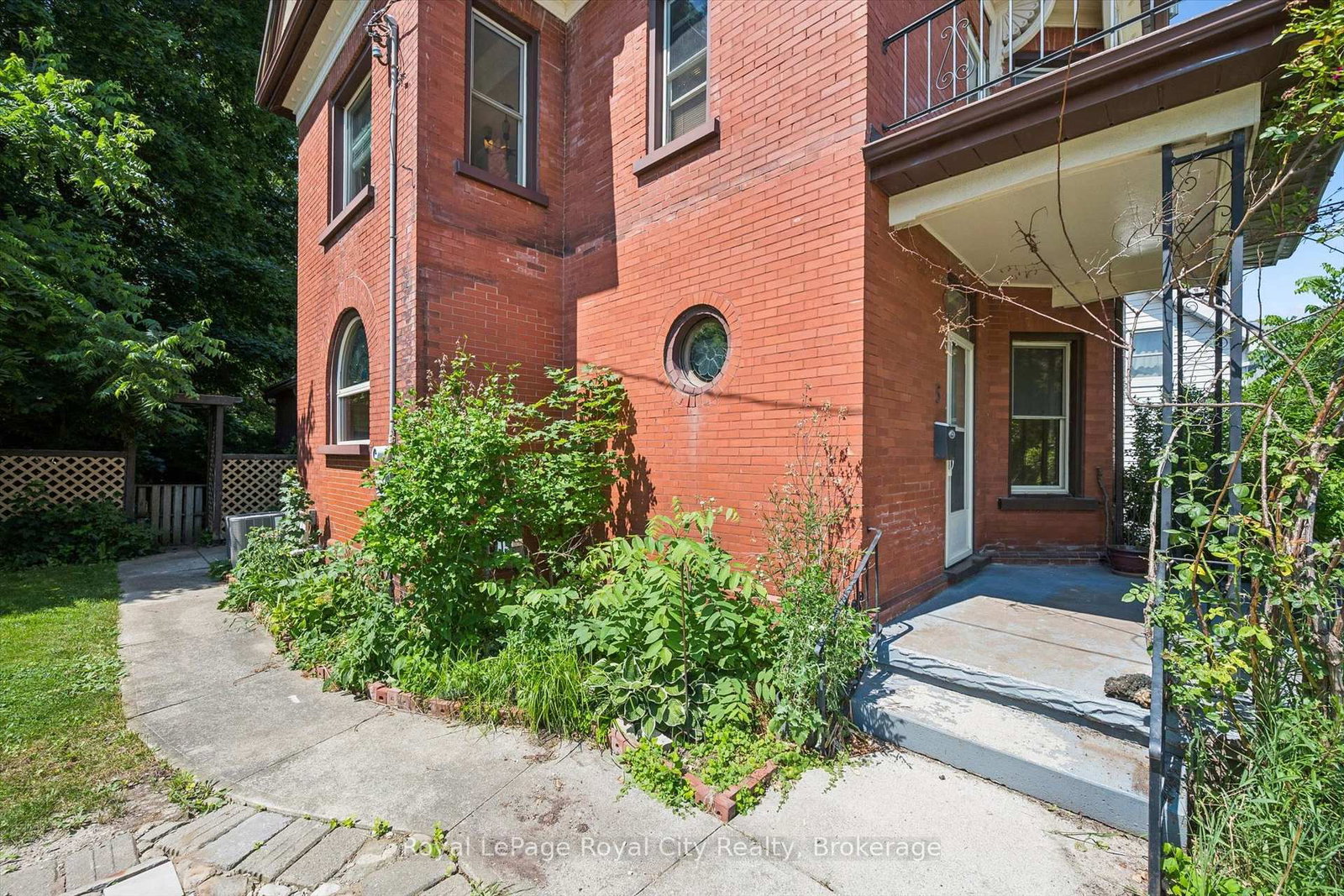 5 West Street • Perth East, ON photo 3