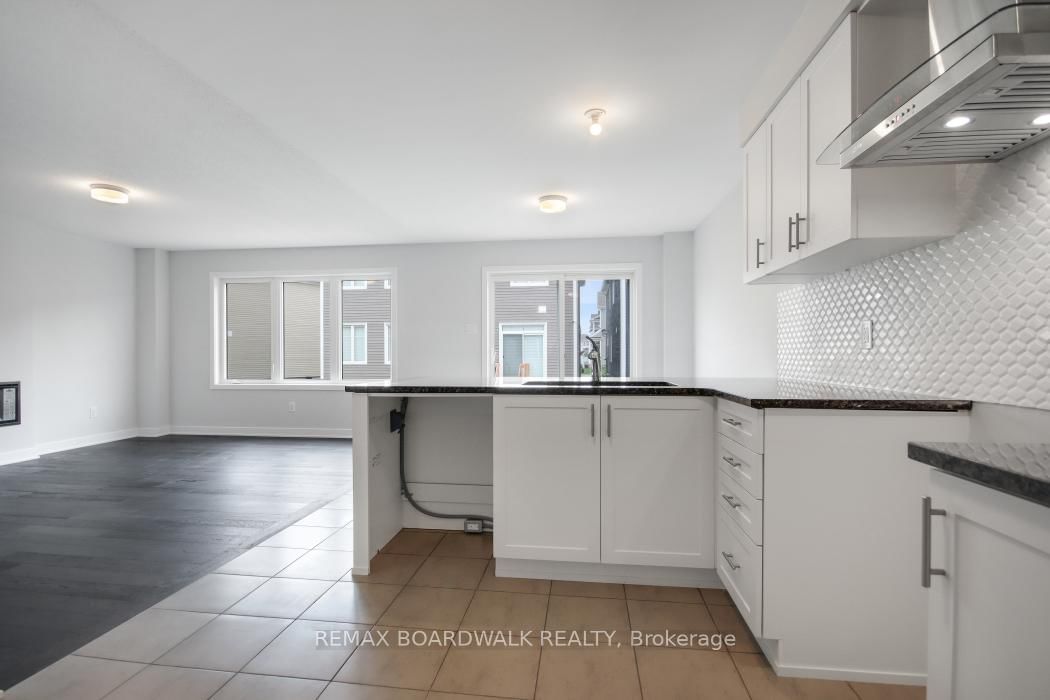 132 Yearling Circle • Richmond, ON photo 11
