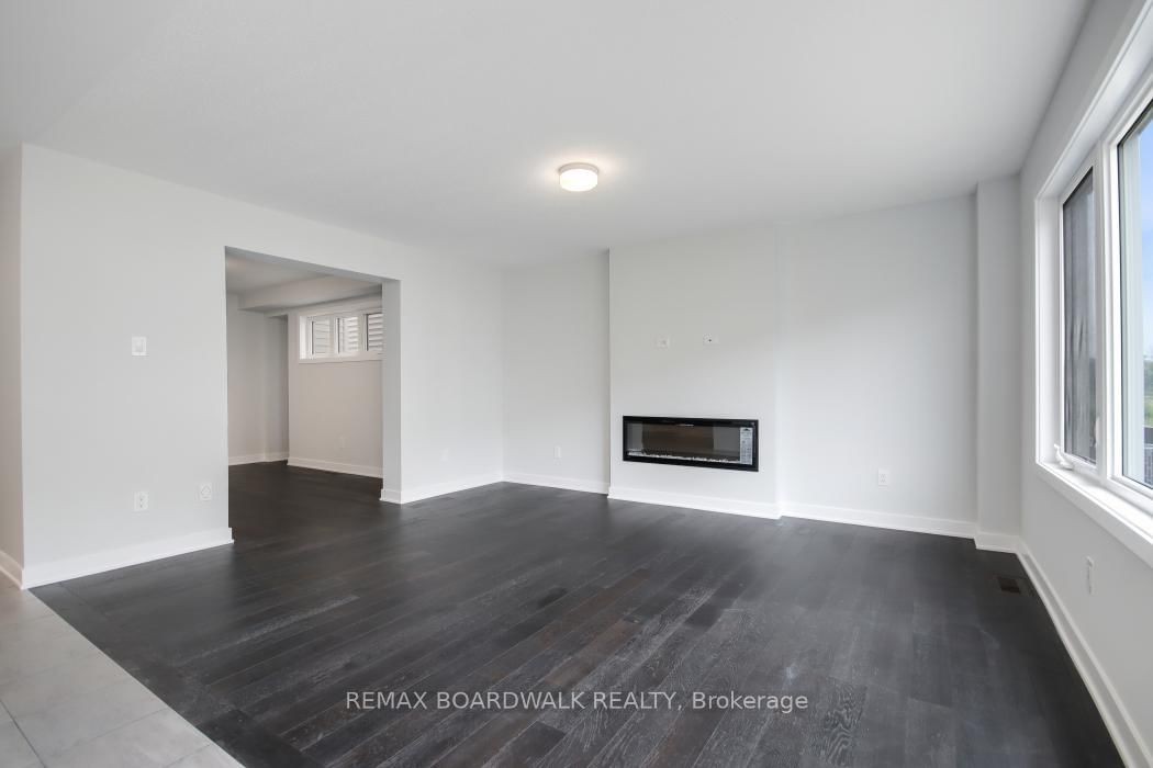 132 Yearling Circle • Richmond, ON photo 7