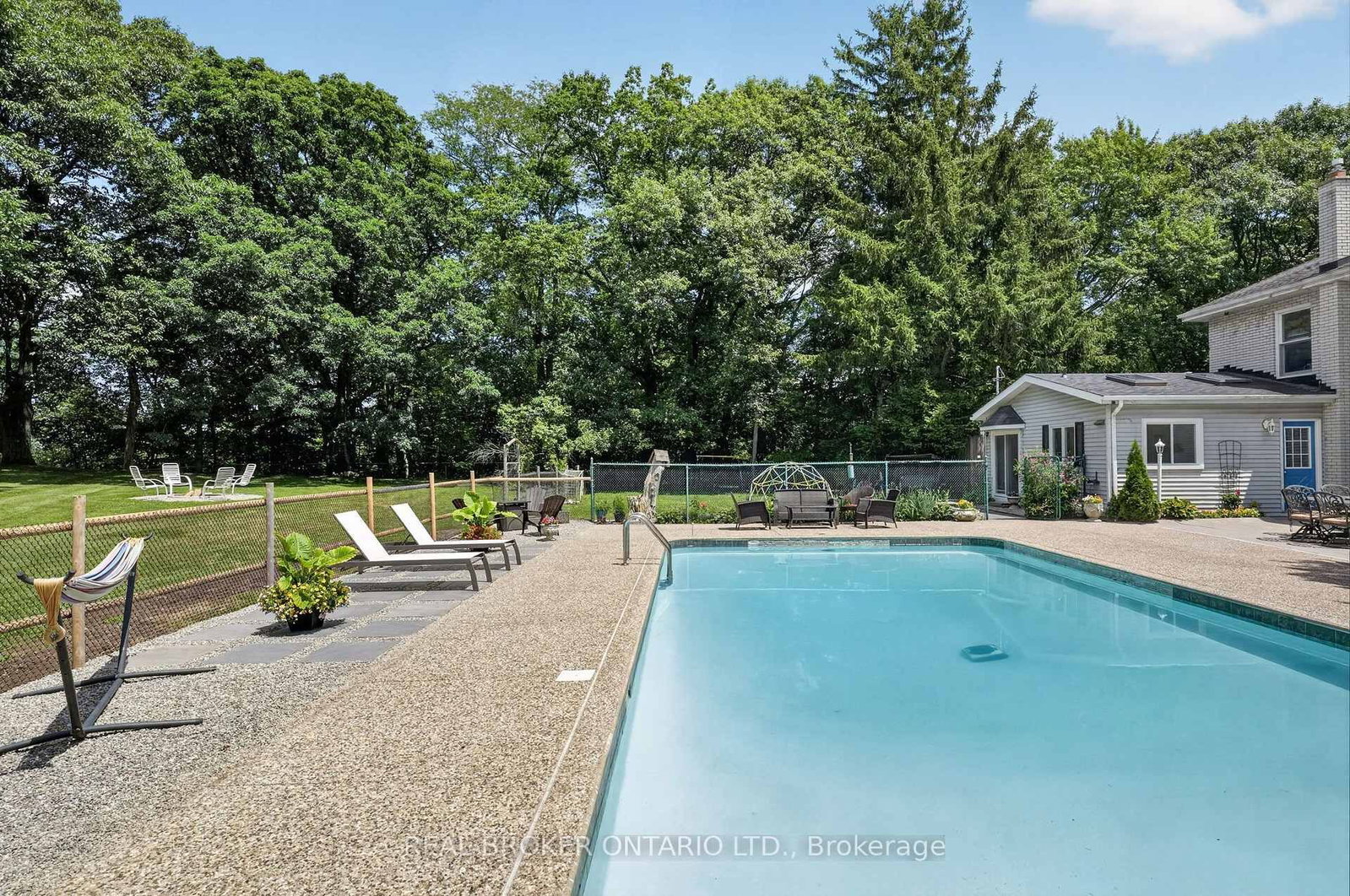 345 W Jerseyville Road • Hamilton, ON photo 34