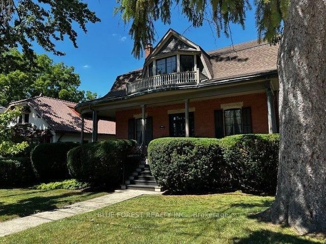274 Huron Street