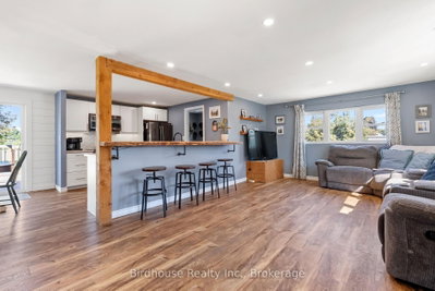 4781 Highway 35 • Kawartha Lakes, ON photo 6