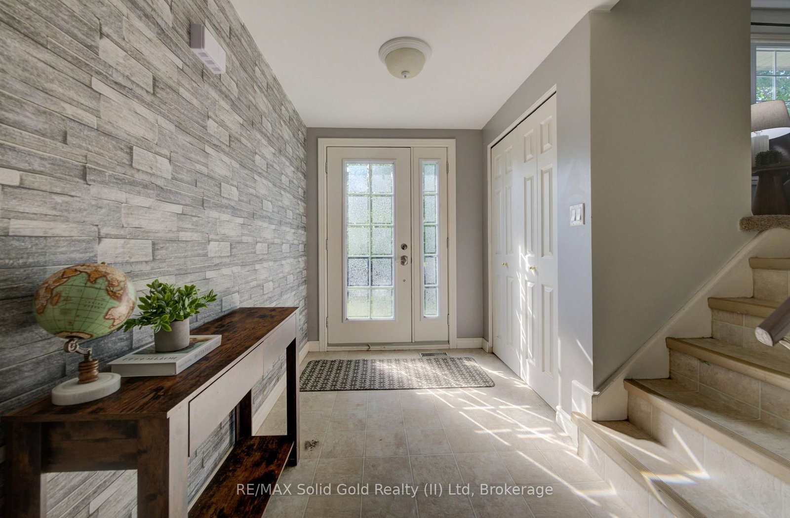 398 Boyne Avenue • North Perth, ON photo 4