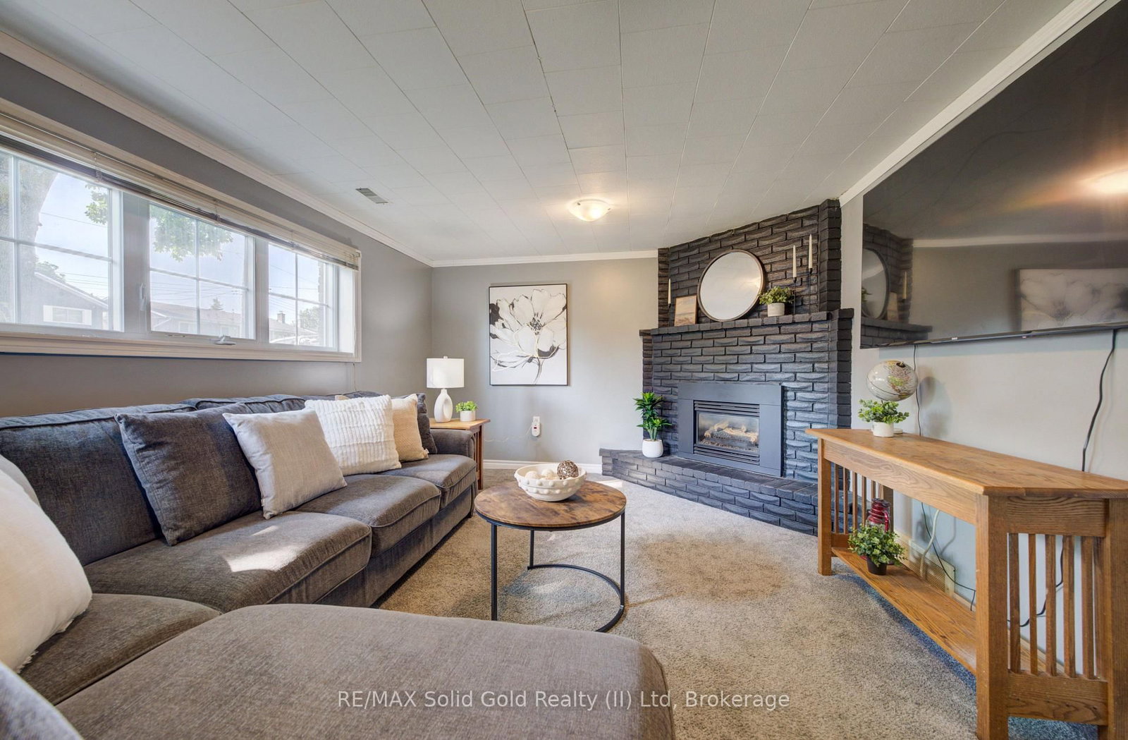 398 Boyne Avenue • North Perth, ON photo 6