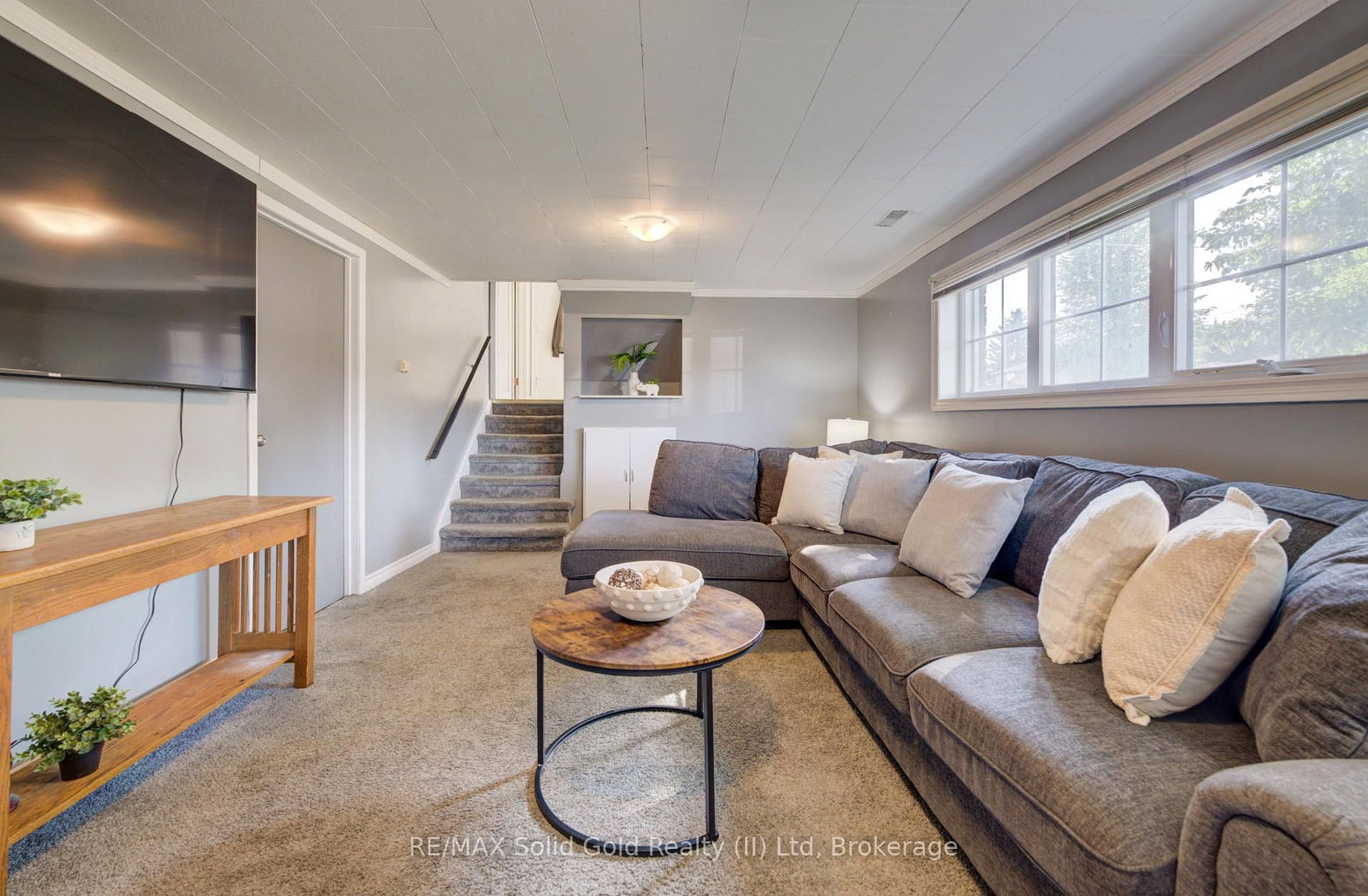 398 Boyne Avenue • North Perth, ON photo 8