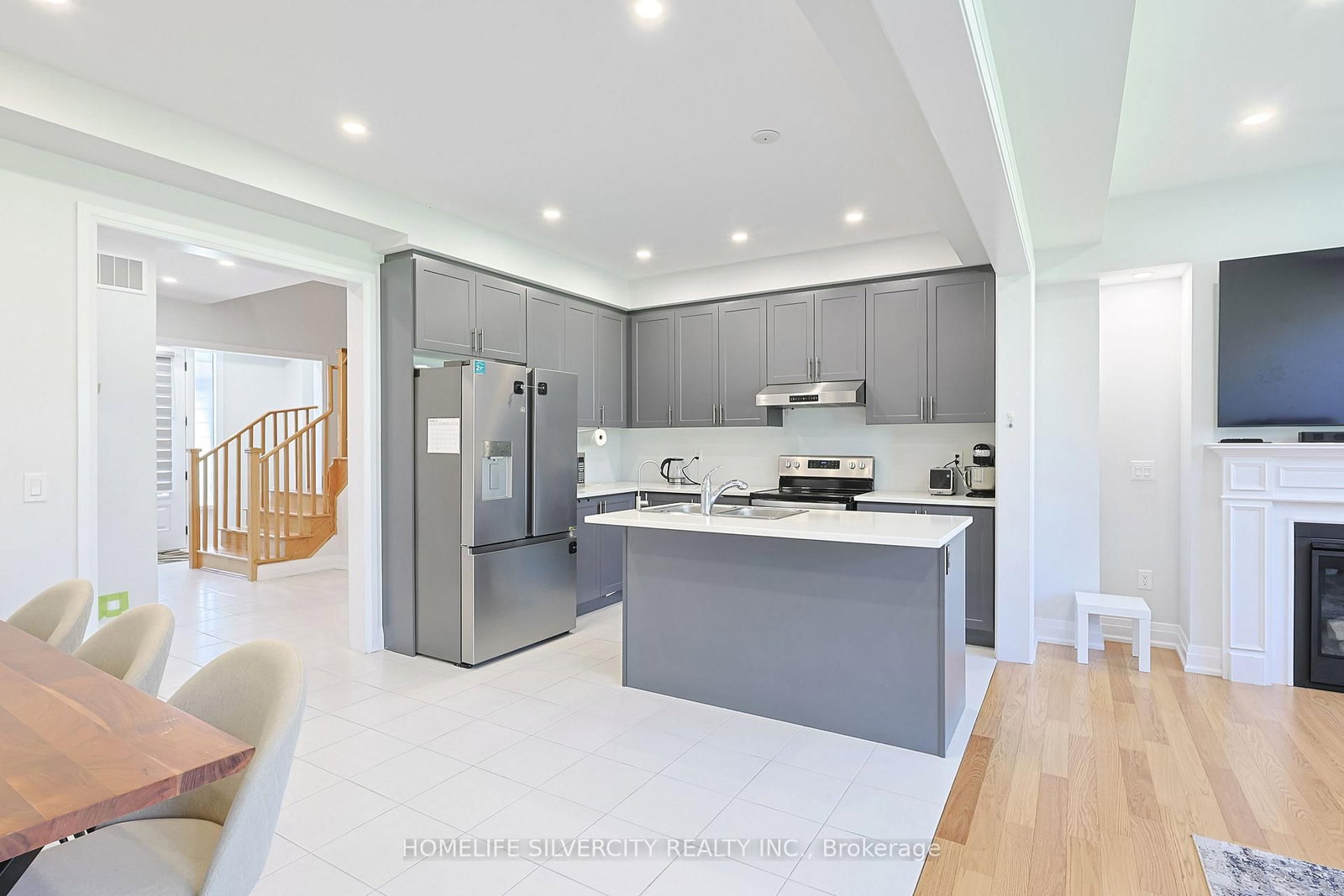 133 Cole Terrace • Woodstock, ON photo 19