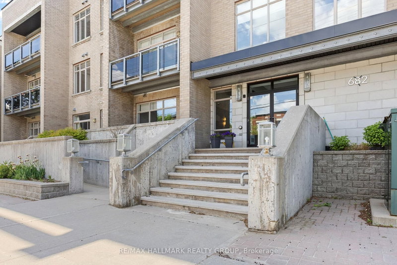 #311 682 Churchill Avenue, Ottawa