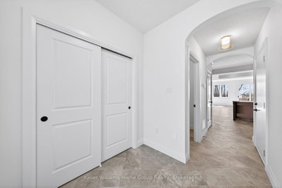 27 Halls Drive — more photos