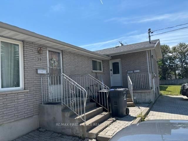39-41 Junot Street S