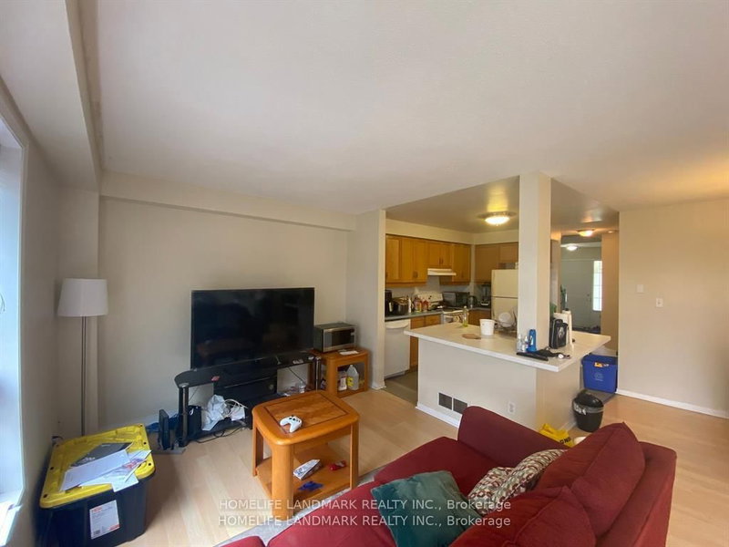 2 - 1000 Upper Paradise Road