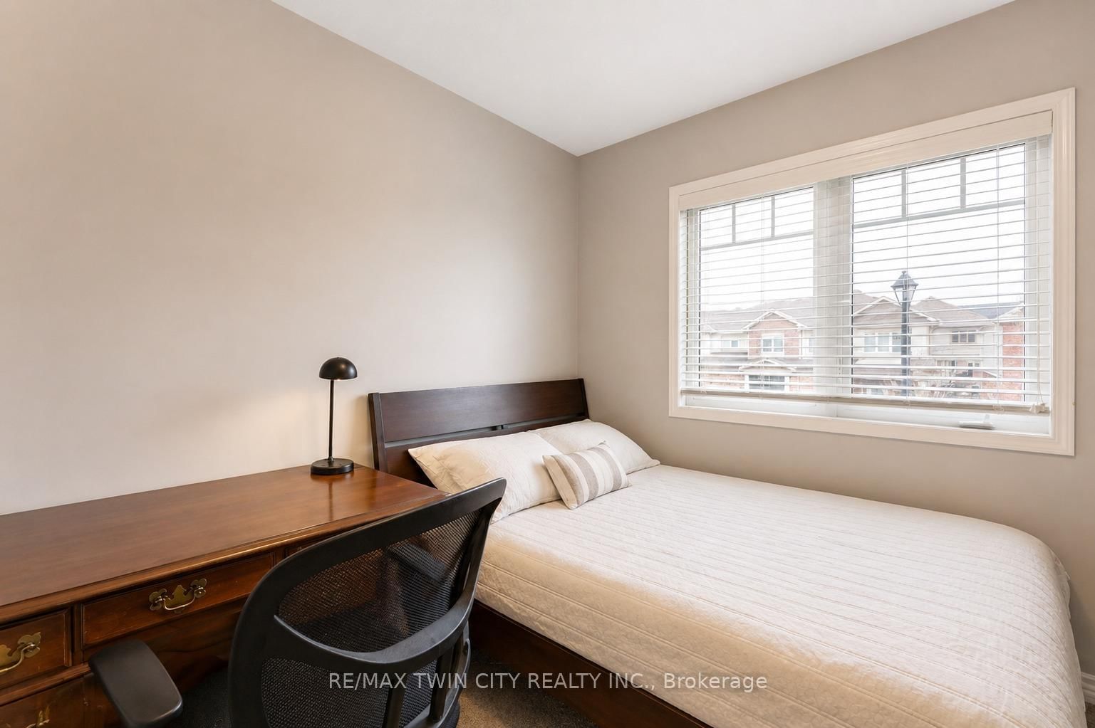 71 Glenvista Drive • Kitchener, ON photo 21