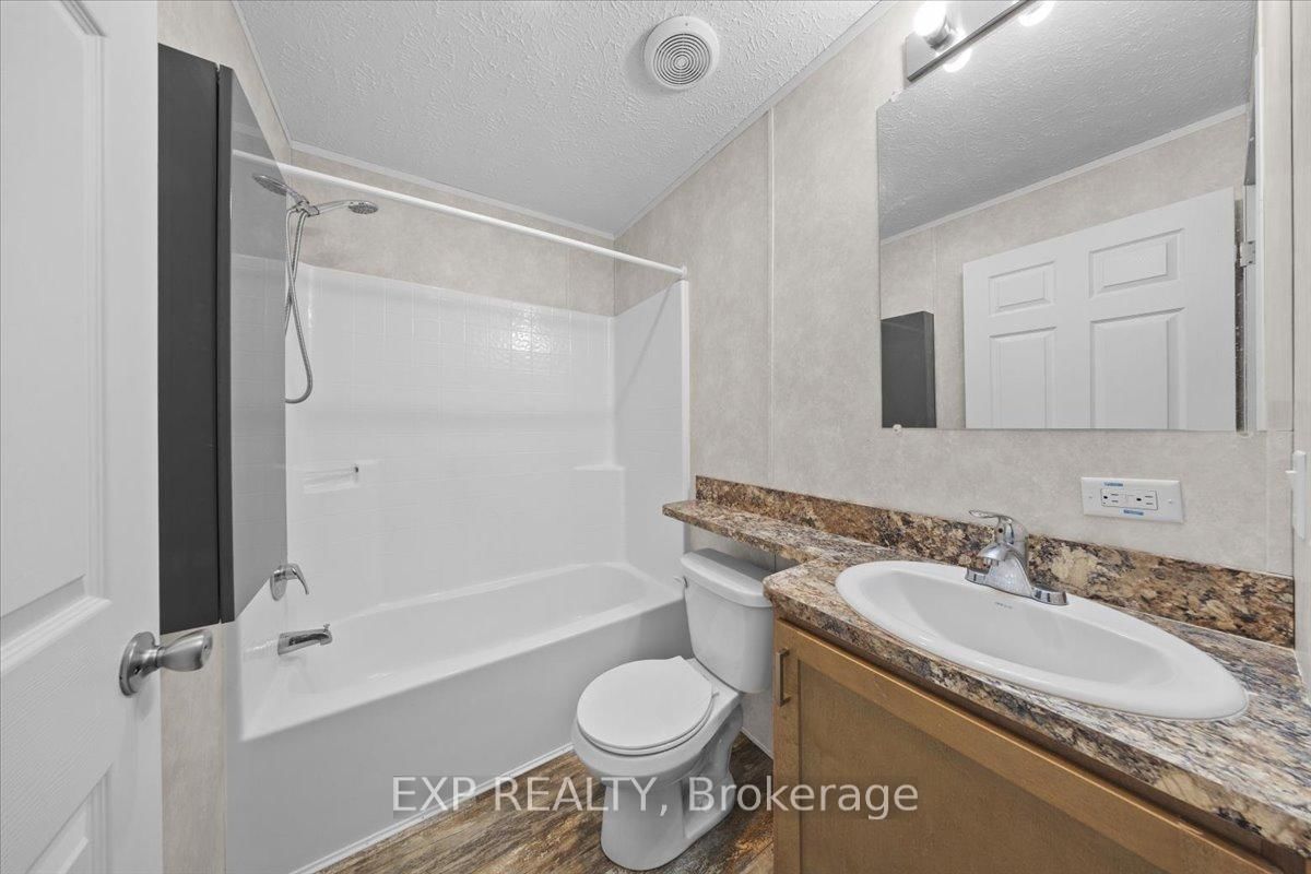 114 Harold Valley Drive • Kinburn, ON photo 27