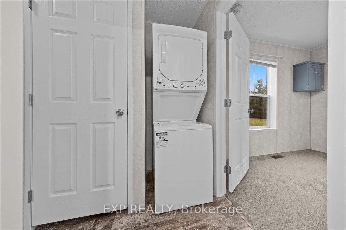114 Harold Valley Drive • Kinburn, ON photo 28