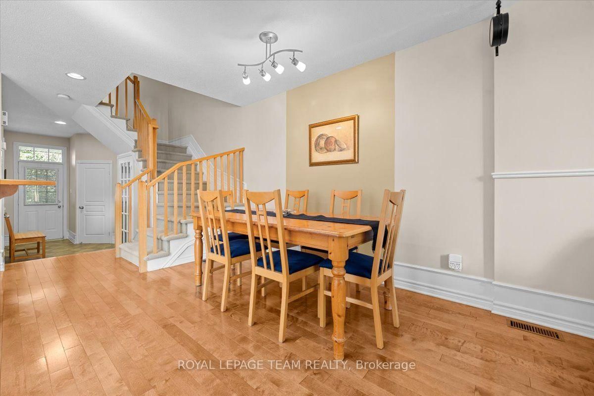 40 Saddlesmith Circle • Ottawa, ON photo 14