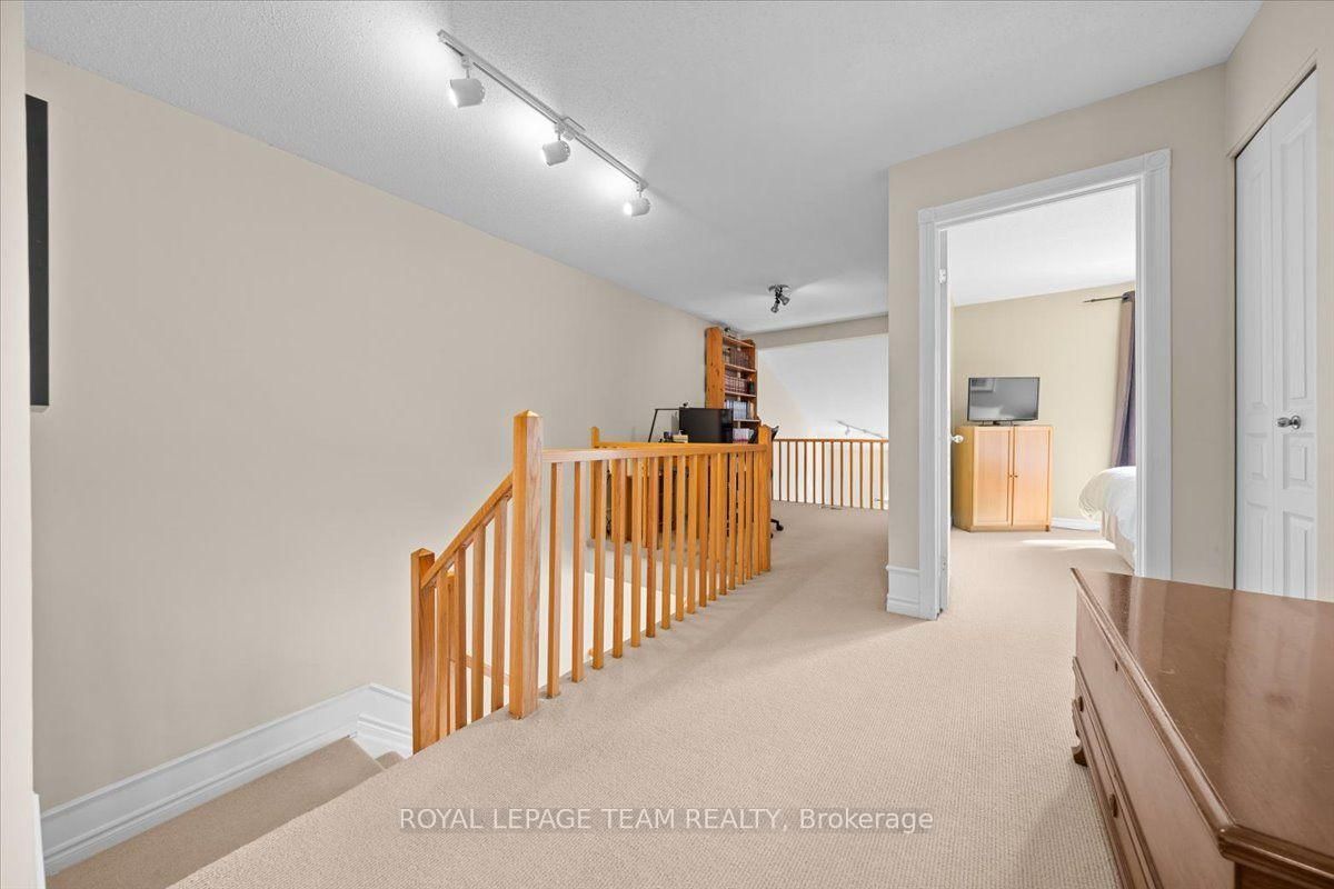 40 Saddlesmith Circle • Ottawa, ON photo 19