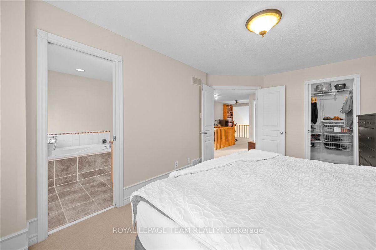 40 Saddlesmith Circle • Ottawa, ON photo 23