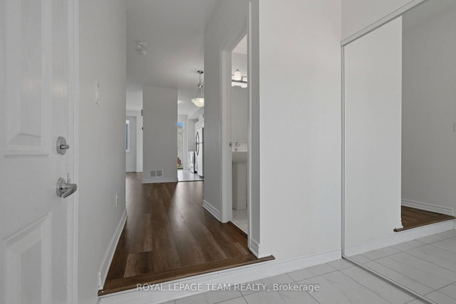 195 Kimpton Drive