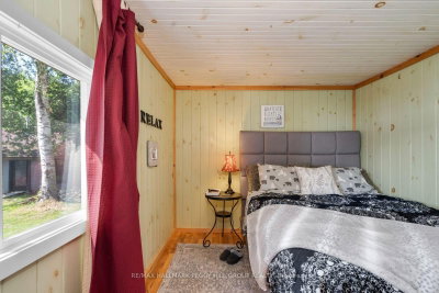 200 Doe Lake Peninsula • Armour, ON photo 8