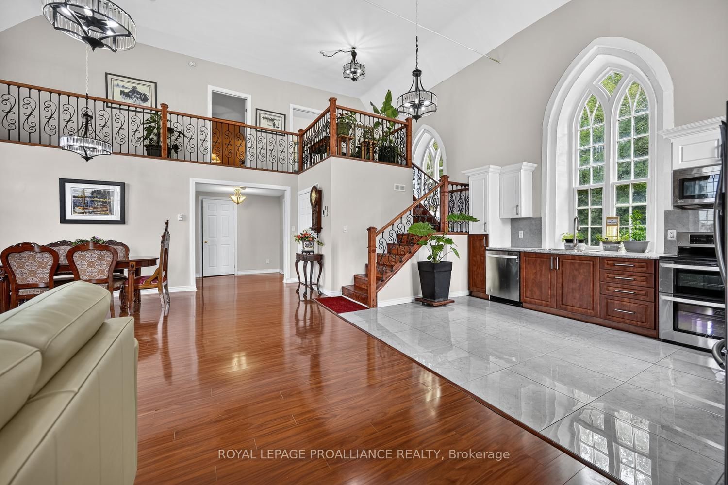 5898 County Rd 6 Road • Elizabethtown-Kitley, ON photo 5