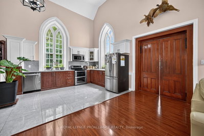 5898 County Rd 6 Road • Elizabethtown-Kitley, ON photo 6