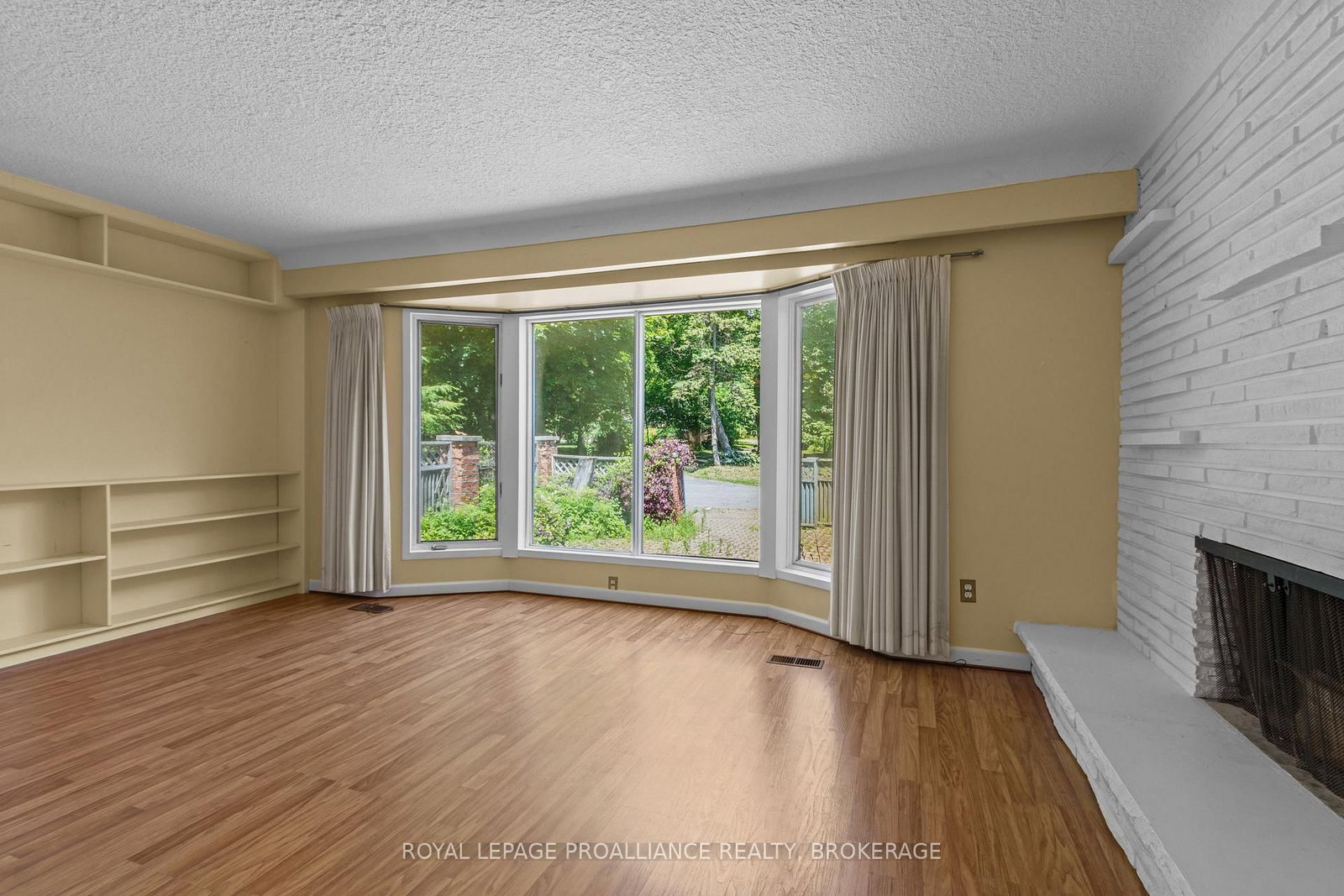 19 Lakeland Point Drive • Kingston, ON photo 18