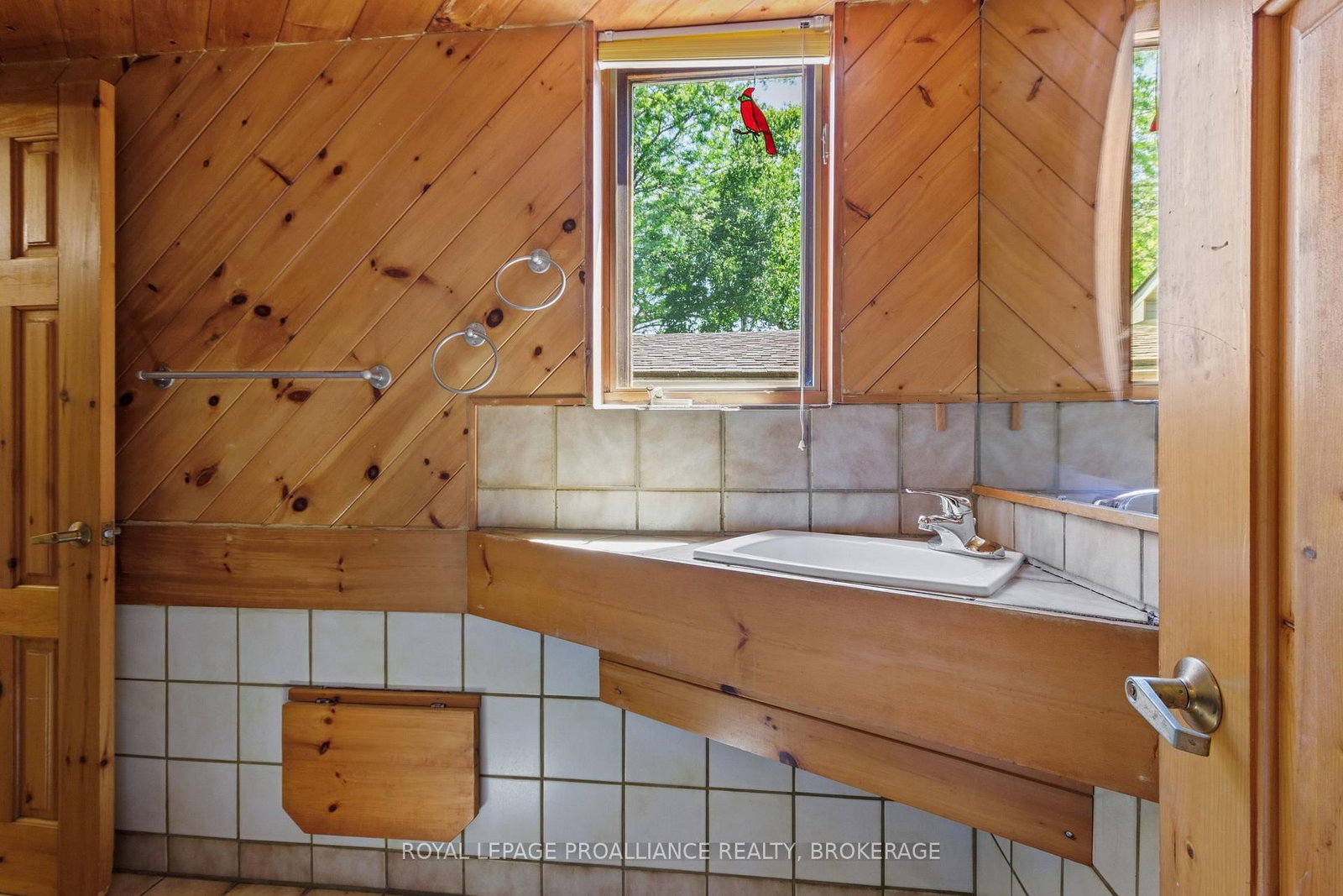 19 Lakeland Point Drive • Kingston, ON photo 38
