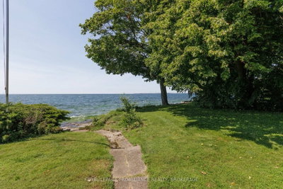 19 Lakeland Point Drive • Kingston, ON photo 9