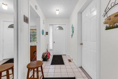 25 Milburn Drive • Pelham, ON photo 9