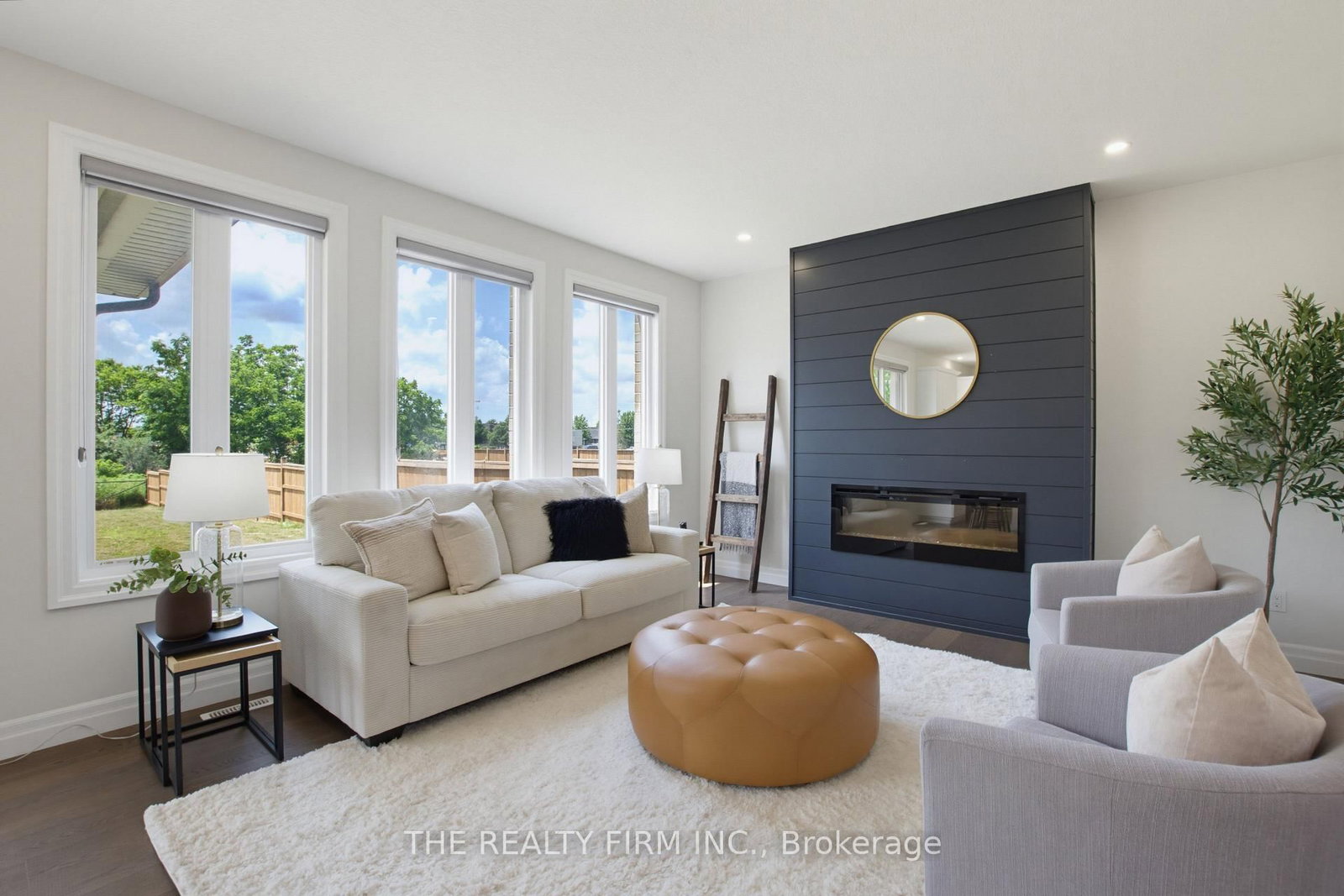 7 Aspen Circle • Thames Centre, ON photo 10