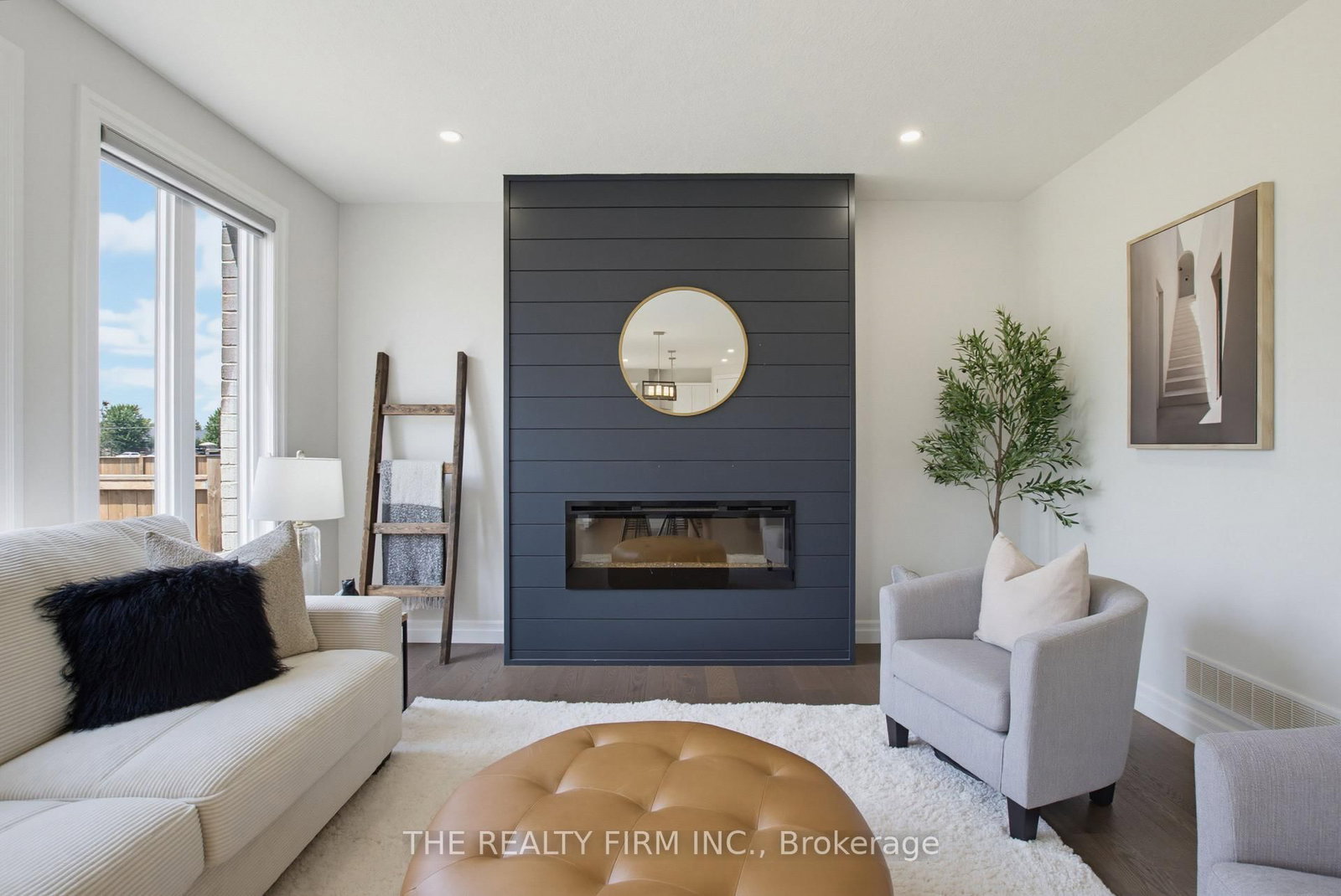 7 Aspen Circle • Thames Centre, ON photo 11
