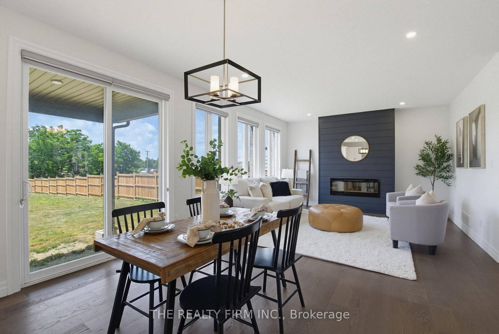 7 Aspen Circle • Thames Centre, ON photo 17