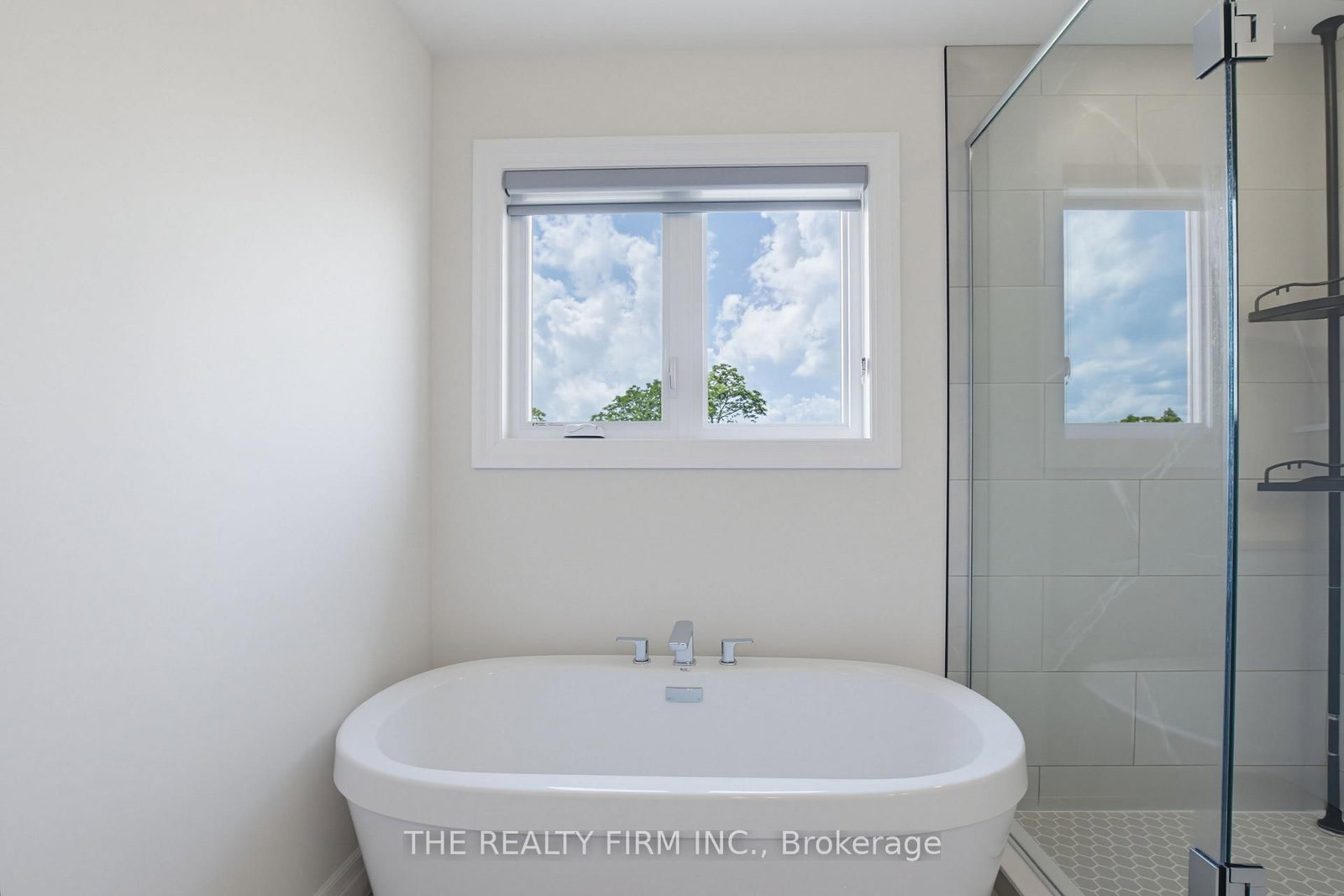 7 Aspen Circle • Thames Centre, ON photo 25