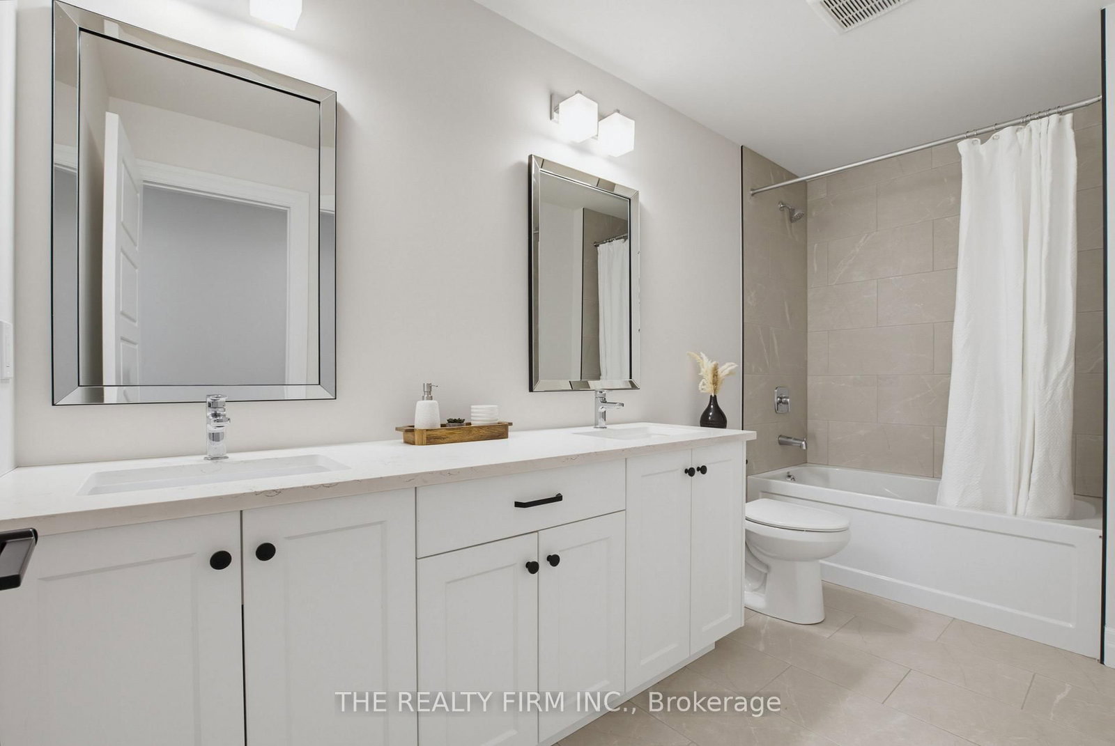 7 Aspen Circle • Thames Centre, ON photo 30