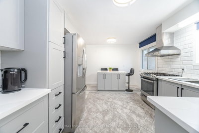 297 Mohawk Road W • Hamilton, ON photo 6