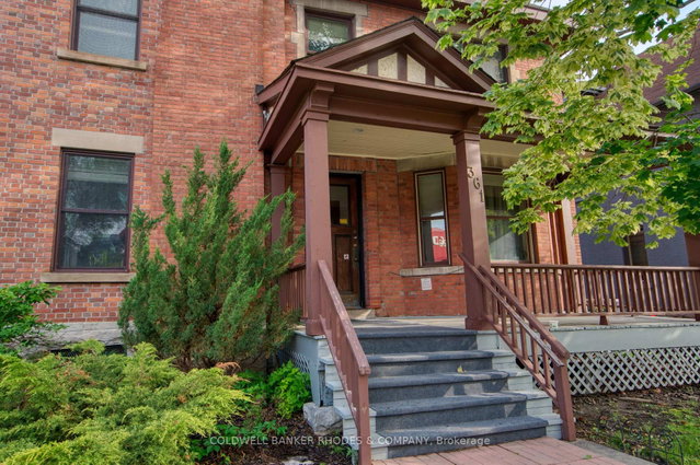 363 Waverley Street