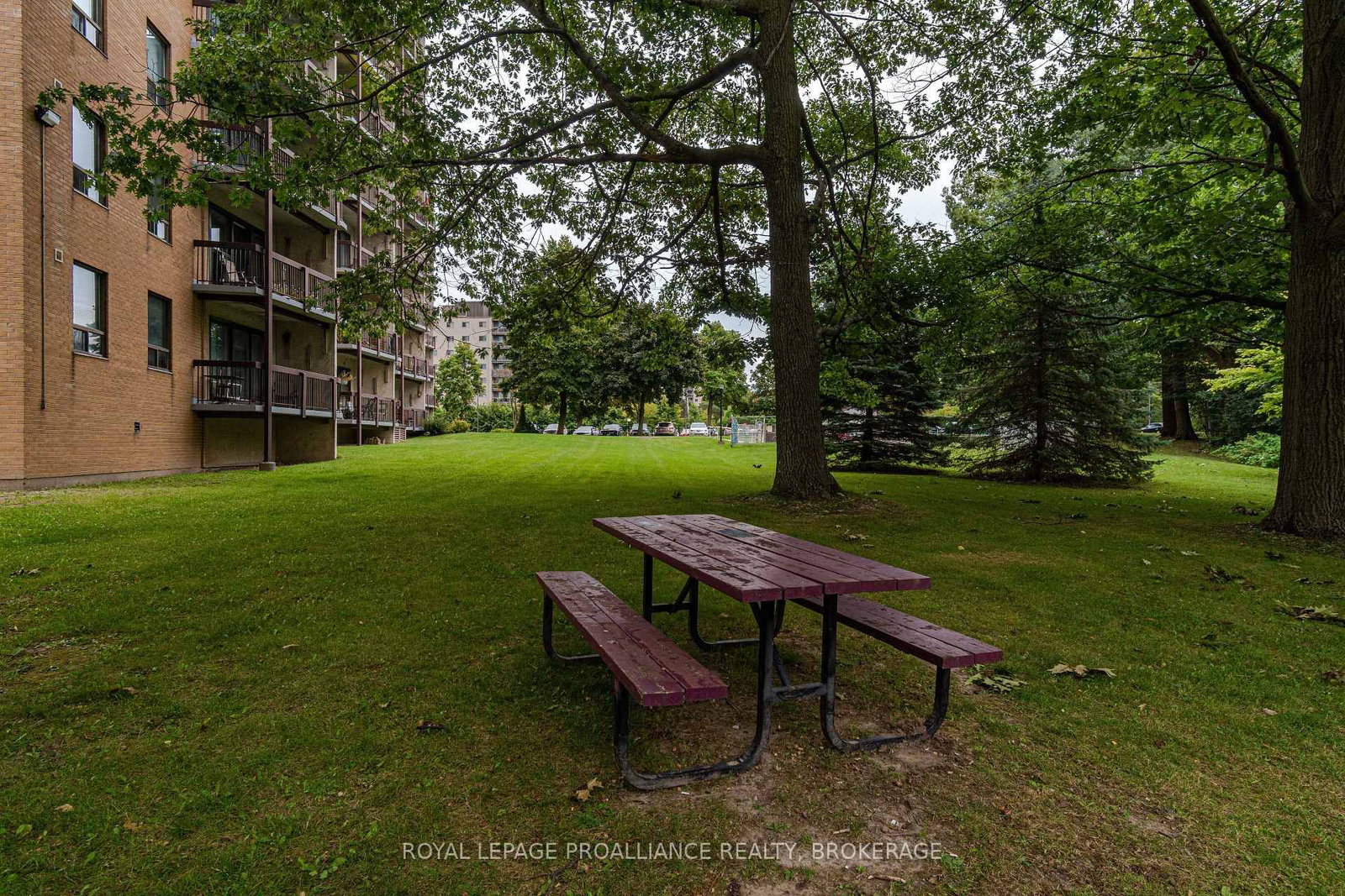 66 Greenview Drive • #909 • Kingston, ON photo 27