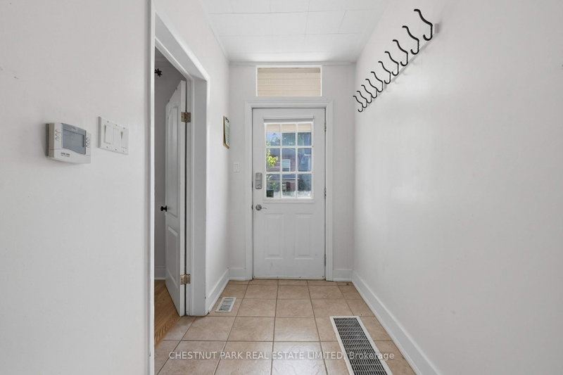 451 Albert Street