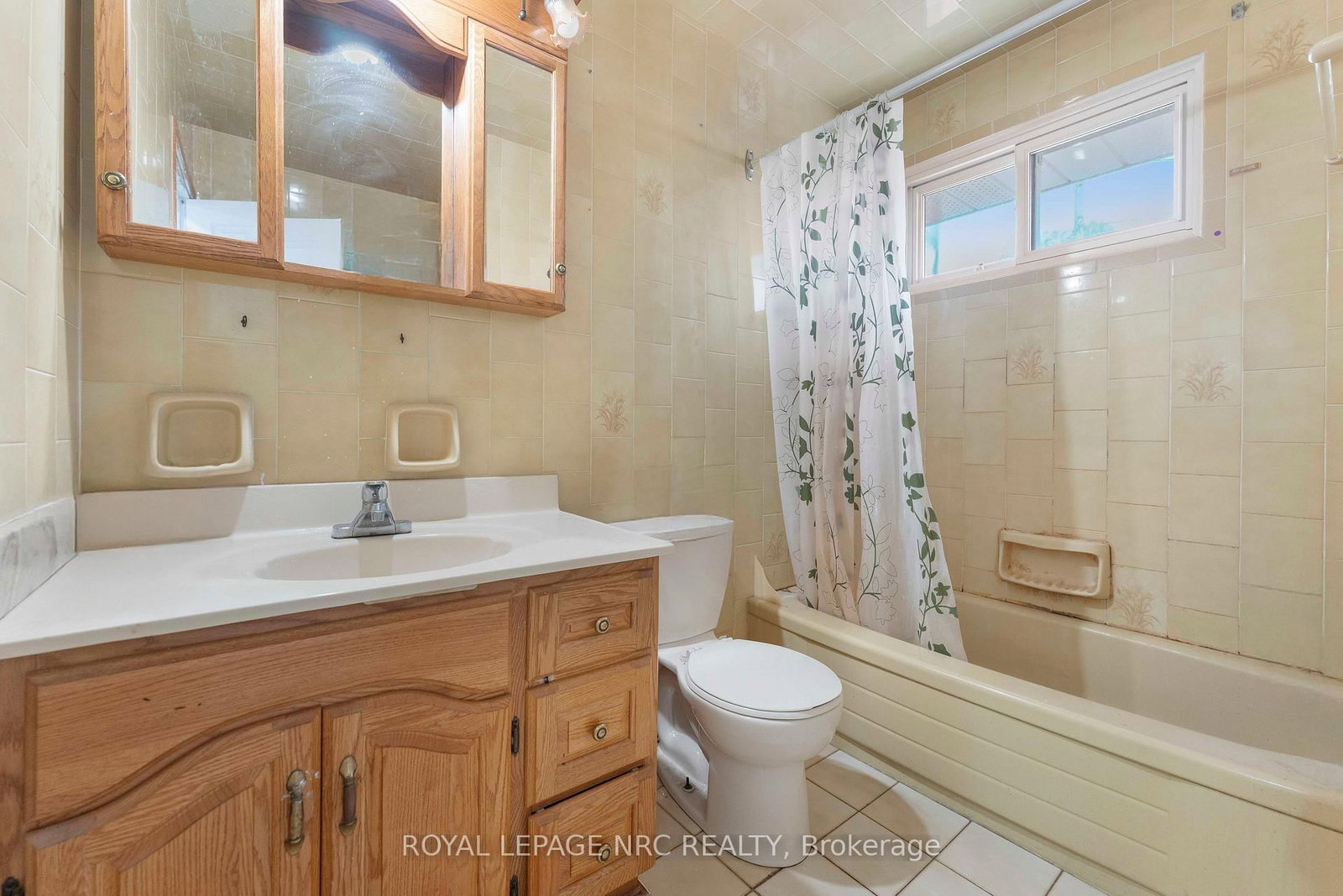 35 Eugene Street • Hamilton, ON photo 26
