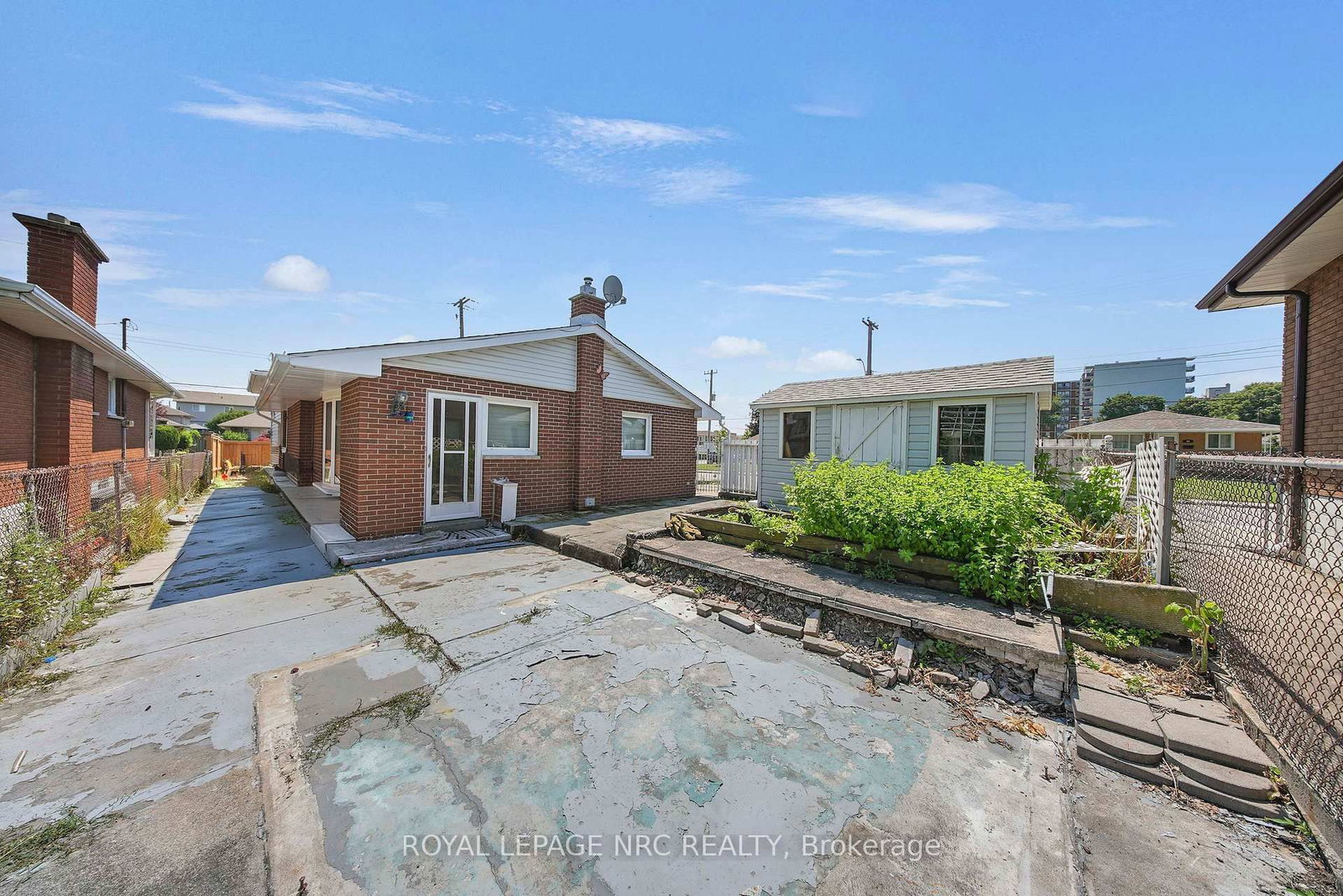 35 Eugene Street • Hamilton, ON photo 40