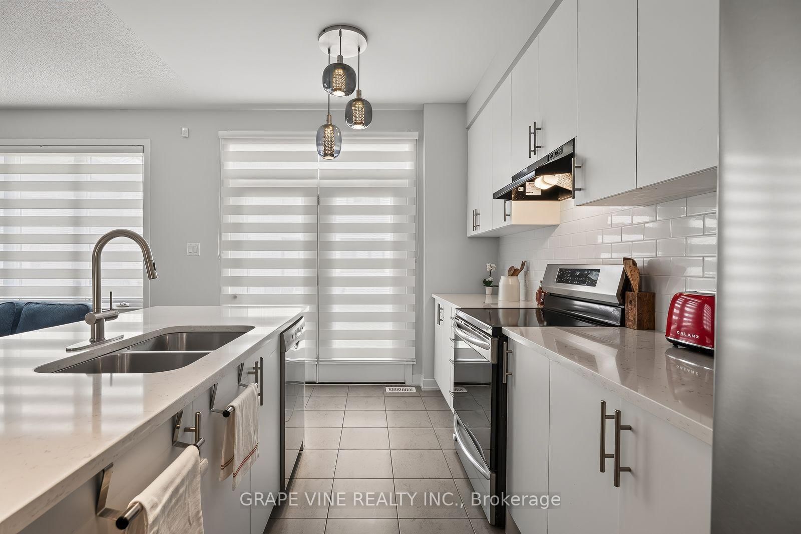 225 Billrian Crescent • Ottawa, ON photo 10
