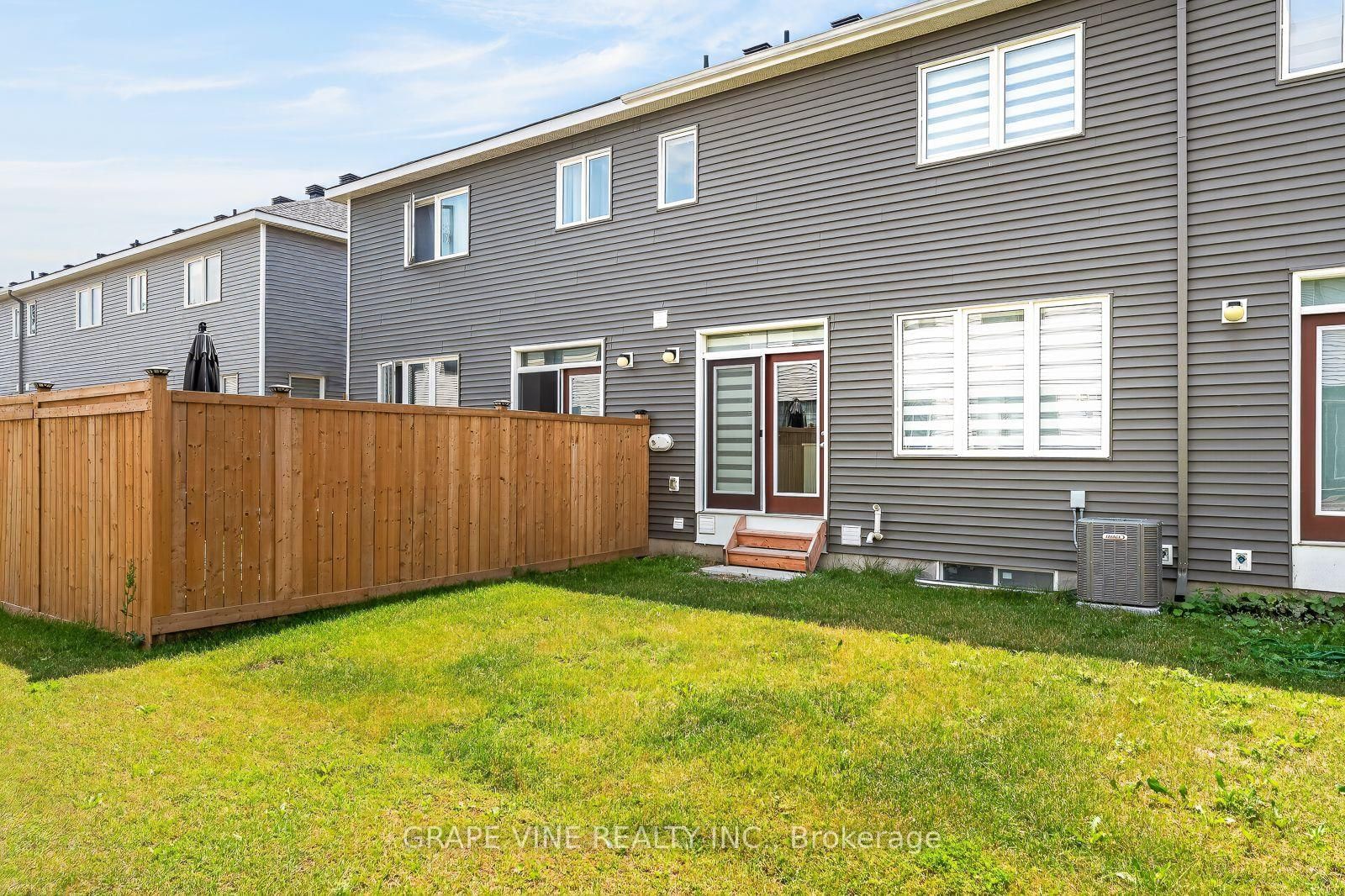 225 Billrian Crescent • Ottawa, ON photo 31