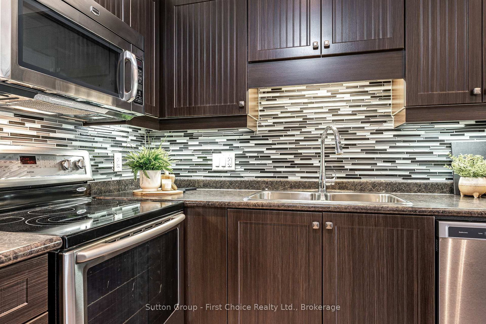 55 Harrison Street • #1 • Stratford, ON photo 12