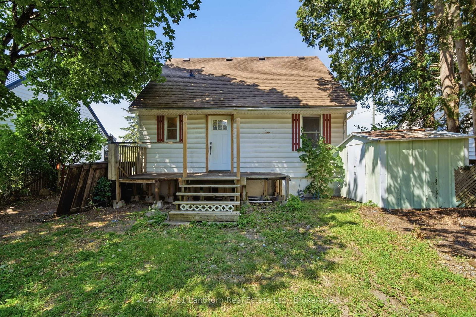 105 Humewood Drive • Belleville, ON photo 31