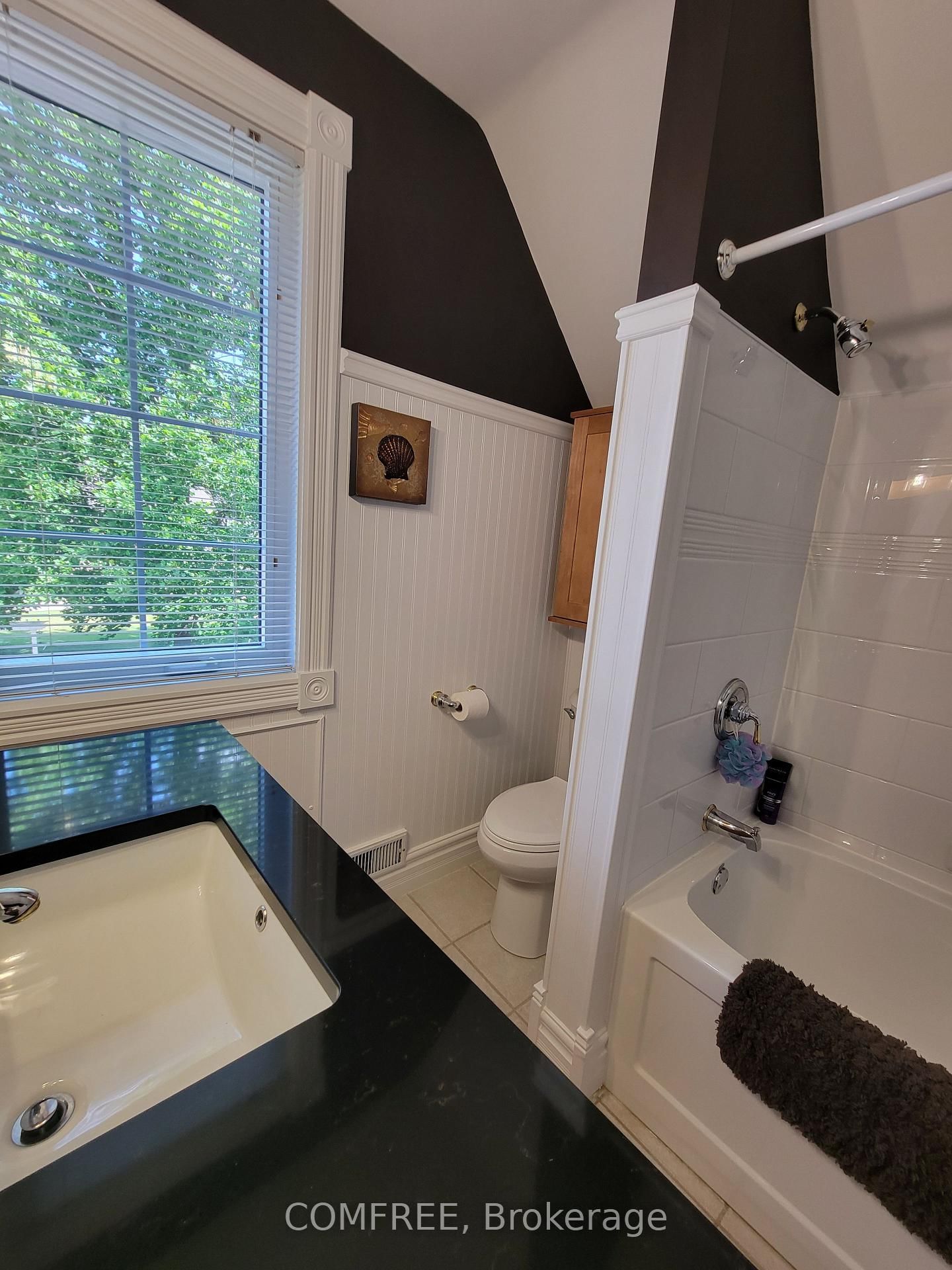 137 St George Street • St. Thomas, ON photo 36