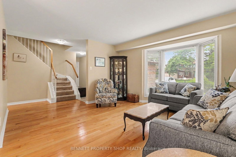 432 Pickford Drive