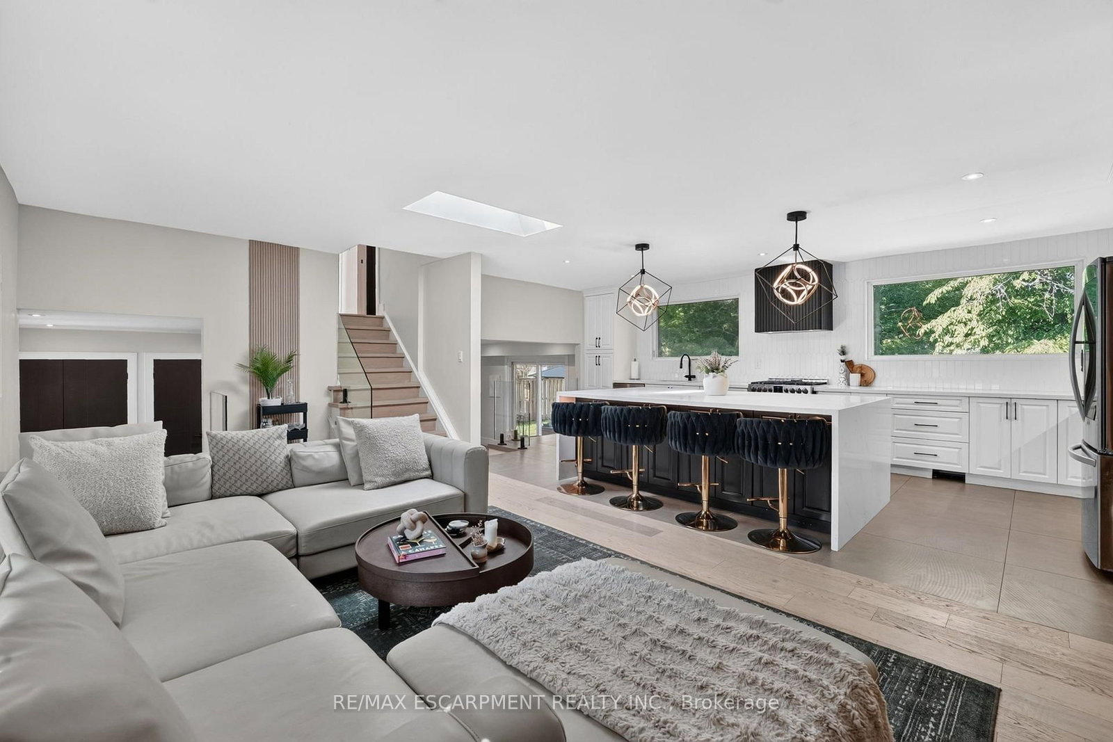 9 Leslie Drive - Photo 11