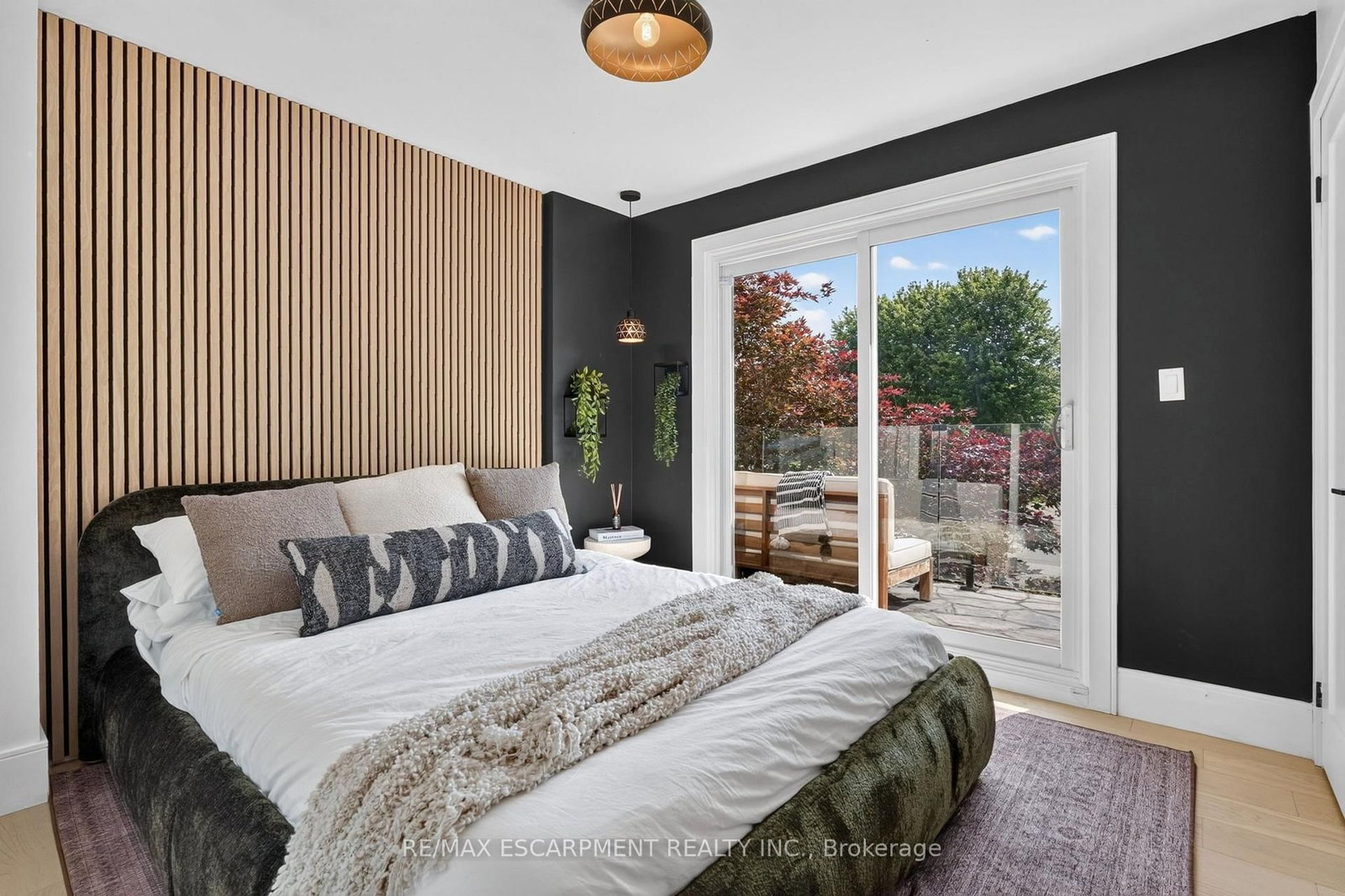 9 Leslie Drive • Hamilton, ON photo 24