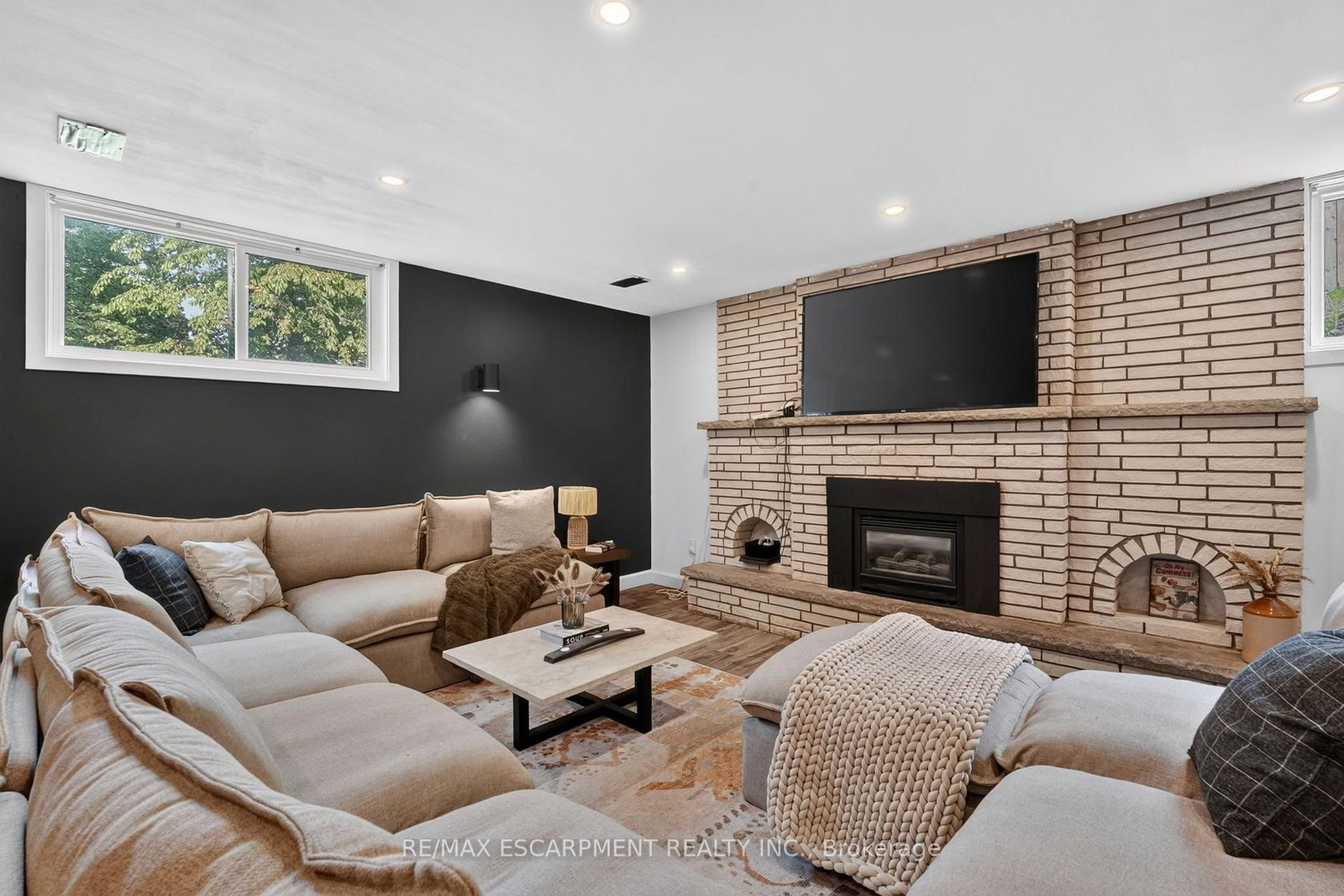 9 Leslie Drive • Hamilton, ON photo 34