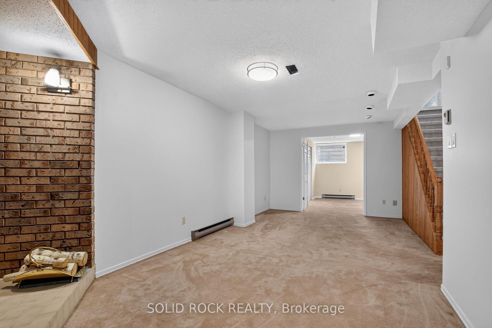 54 Huntsman Crescent • Ottawa, ON photo 33