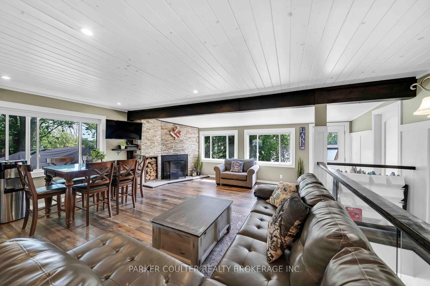 702 Highway 124 • McKellar, ON photo 11
